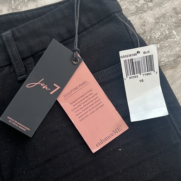 Jen 7 Roll-Hem Shorts in Black, Size 16 New w/Tag